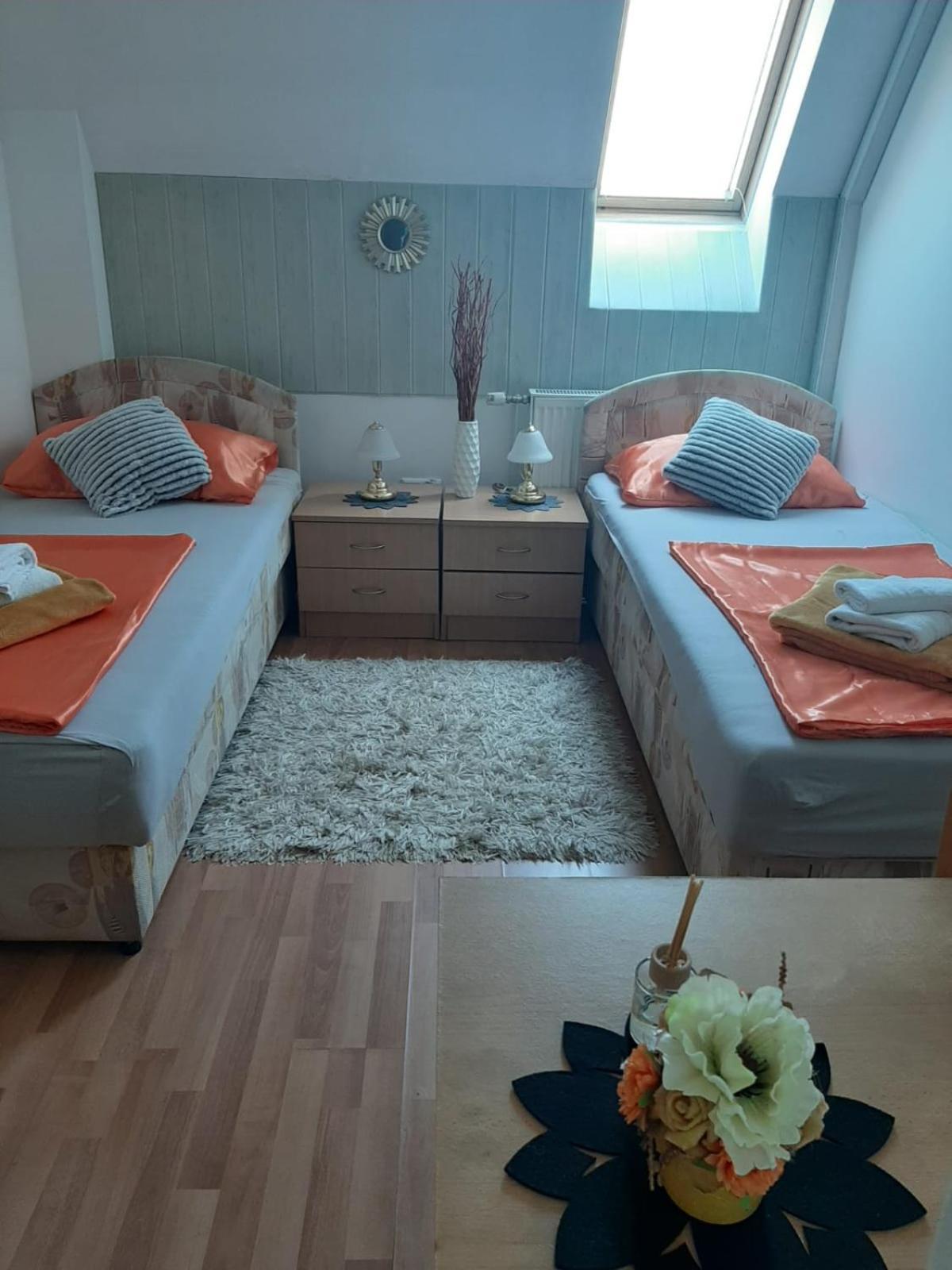 Bed and Breakfast Pansion Brod Экстерьер фото